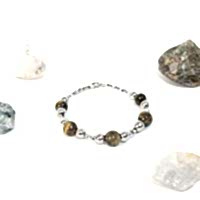 Kaplangözü ve Hematit Doğal Taş El Yapımı Bileklik – Güç, Koruma ve Denge